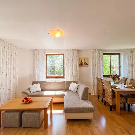 Apartment Slnecny 2-izbovy Pod Lesom, Dolny Smokovec Vysoke Tatry